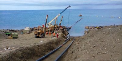 Замена двух магистральных трубопроводов на месторождении LAM